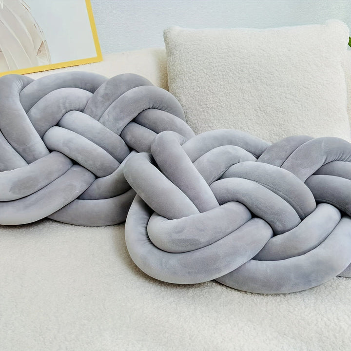CozyPlush Set with 2 Plush Decorative Pillows – Soft Elegance for Your Home