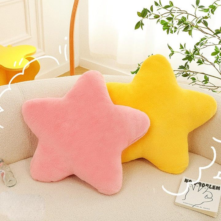 StellarHug Cushion - Decorative Star-Shaped Pillow