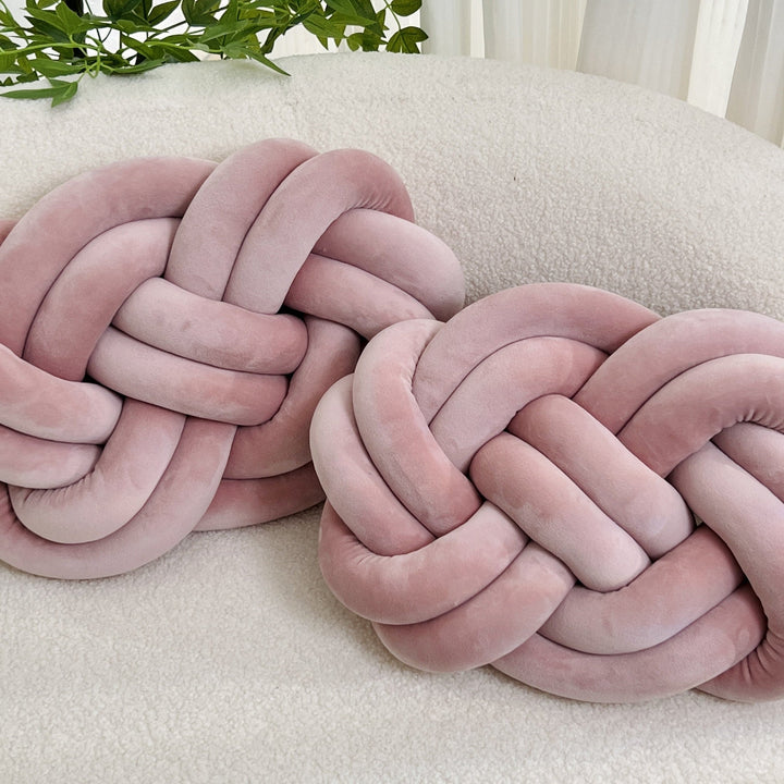 Luxury Decorative Pillow Set for Home