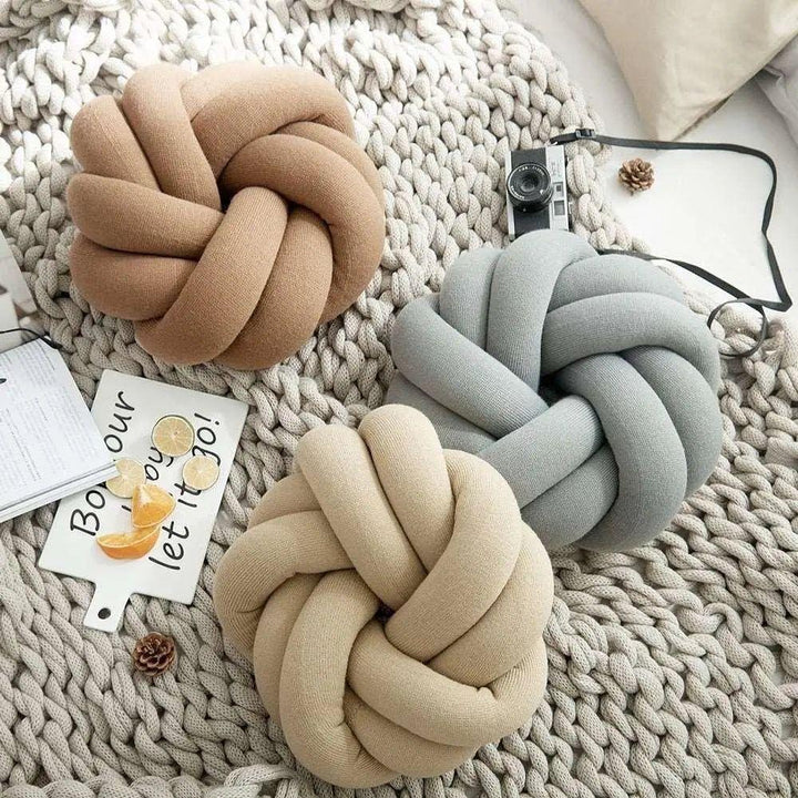 Cotton Knot Pillow - Cotton Knot Pillow