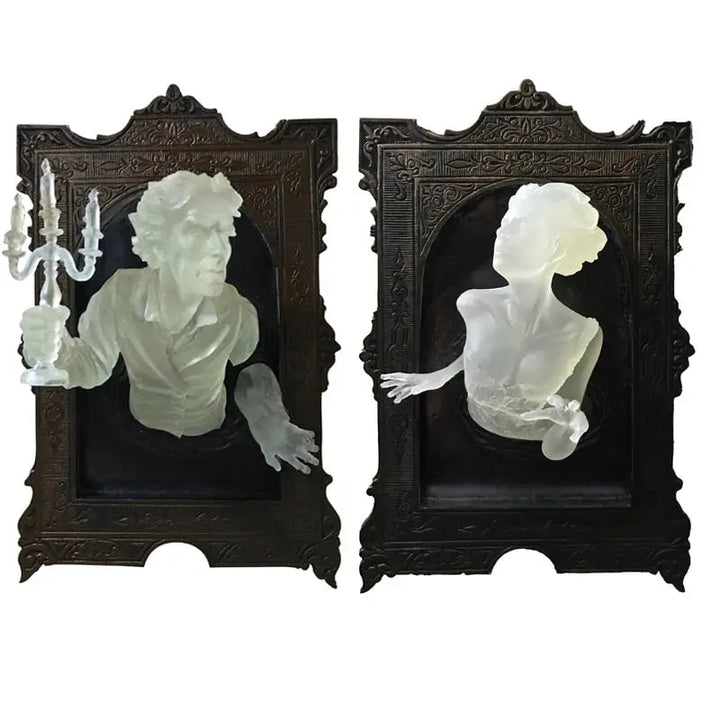 Spirit in the Mirror – Shining 3D wall decoration made of resin