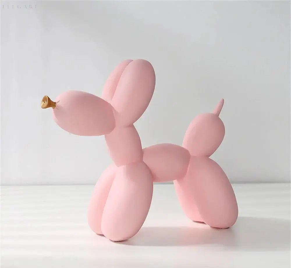 Balloon ornament with golden beak