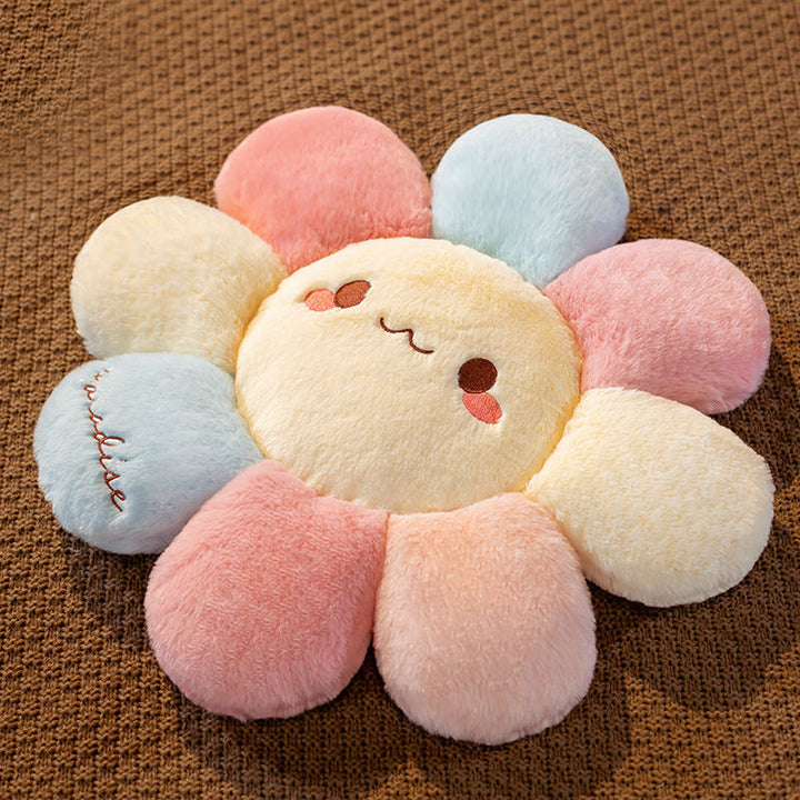 Plush cushion in flower shape