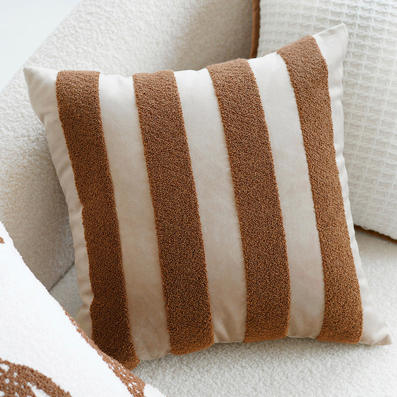 Structured Pillowcase with Elegant Edge