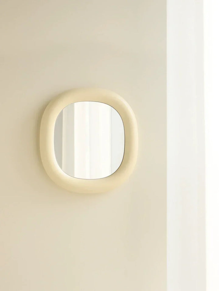 Seeker Mirror