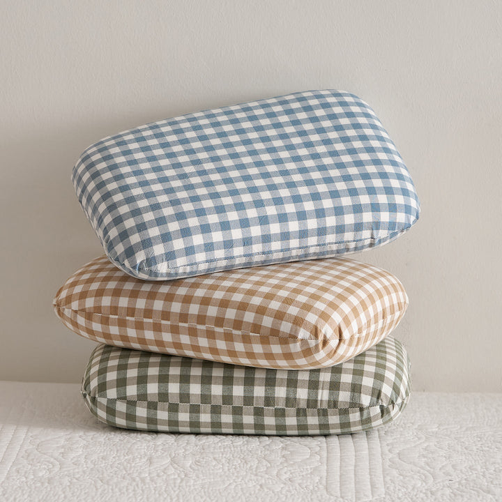Comfort Pillow with Checked Design