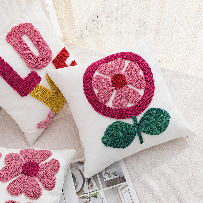 Decorative Pillowcase with Heart Pattern
