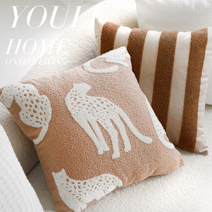 Structured Pillowcase with Elegant Edge
