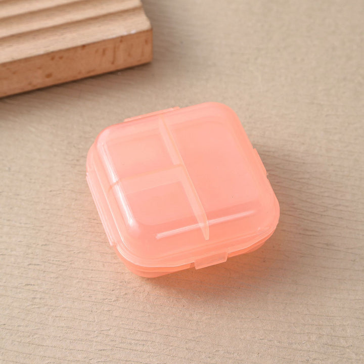 Compact Divider Snack Case Meso Living