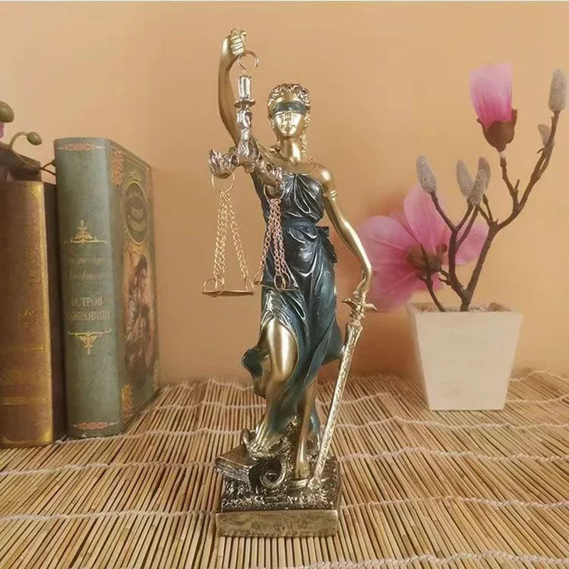 Antique bronze Greek goddess of justice statue Fair Angels resin sculpture ornaments desktop home decoration gift