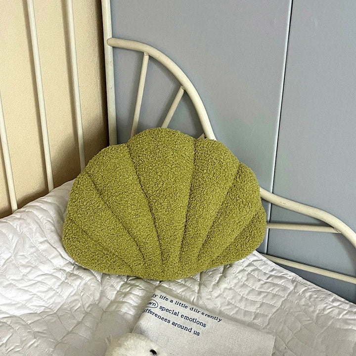 Pastel Shell Cushion – Fluffy Bouclé Plush Pillow