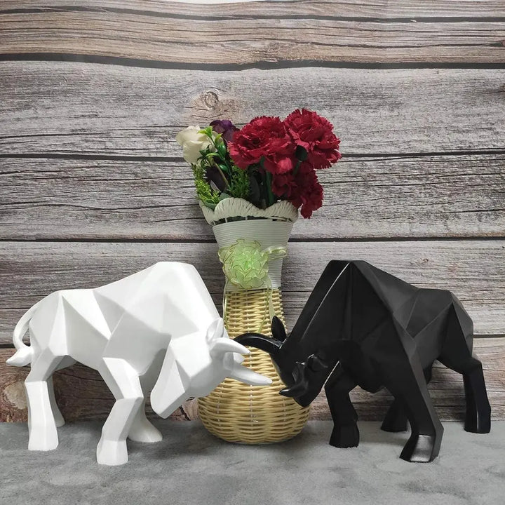 Modern Geometric Bull Statue, Ornament, Café, Bull Sculptures, Animal Figures, Abstract Hotel Home Decoration
