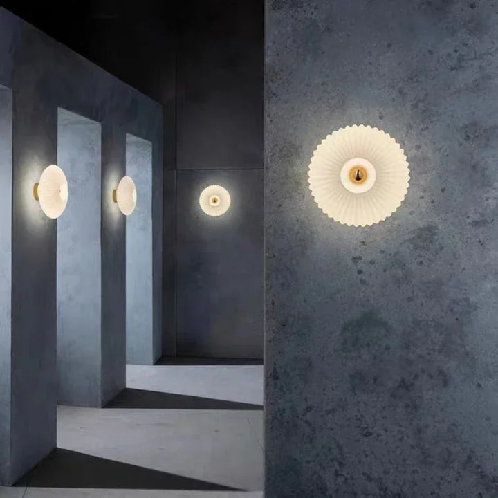 Modern Glass LED Wall Lamp – Ripple Design for Corridor, Aisle, Staircase, and Dining Room Backdrop
