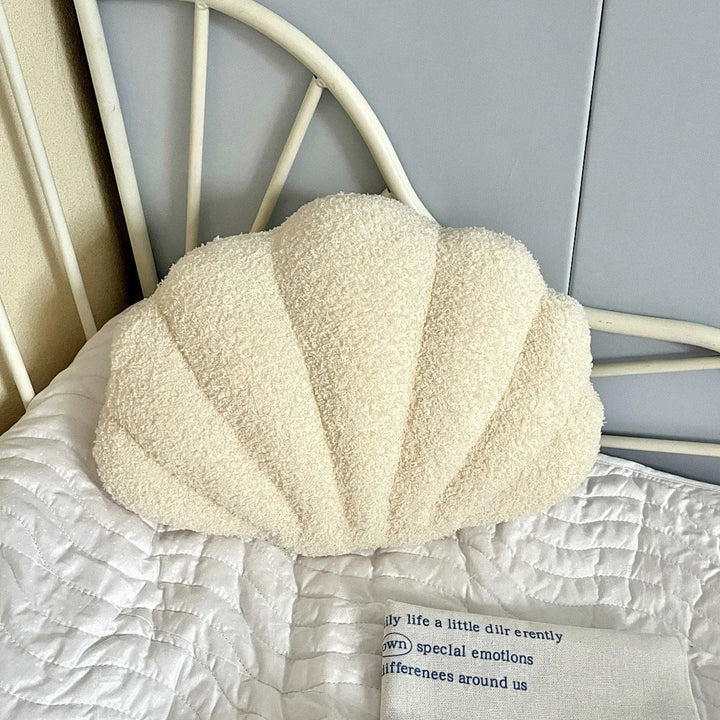 Pastel Shell Cushion – Fluffy Bouclé Plush Pillow