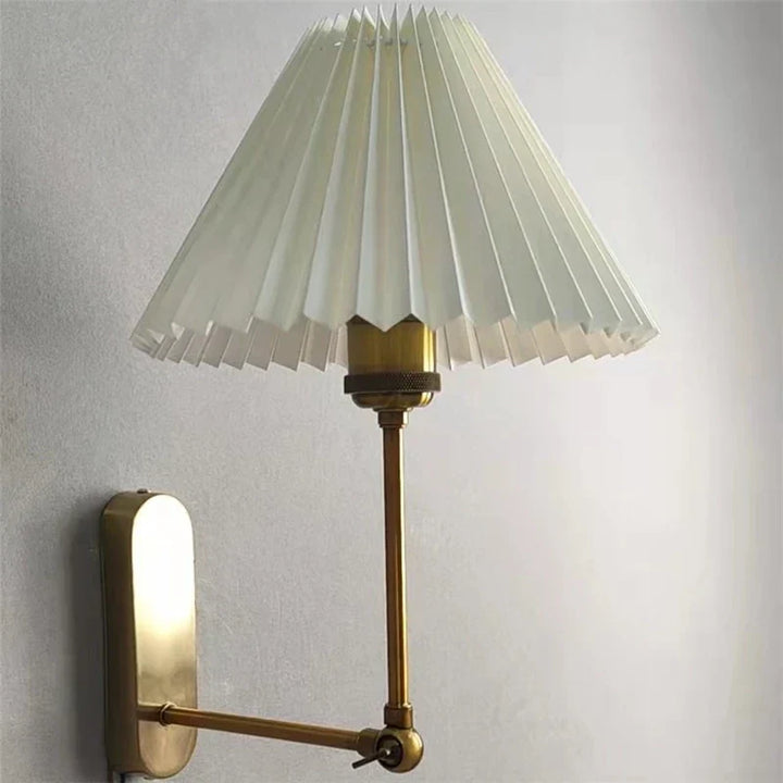 Modern Rotatable Wall Lamp – LED Origami Lampshade for Bedroom, Living Room, and Bathroom Decoration