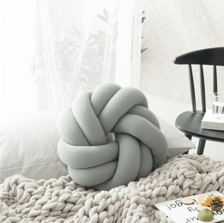 Creative Cotton Knot Ball Pillow