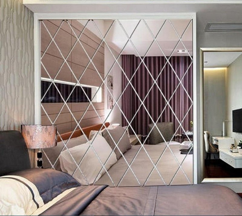 3D Mirror Triangles
